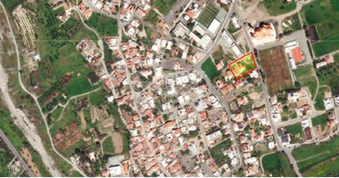 For Sale Wide, Corner Residential Land in Erimi