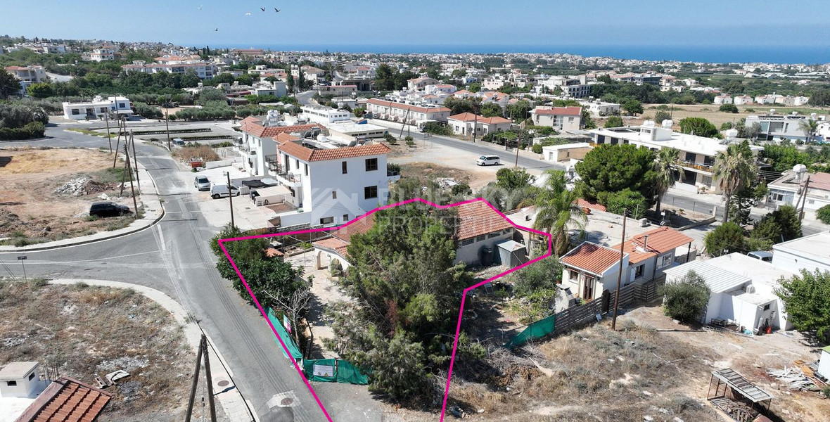 Ground floor house in Emba, Paphos for sale