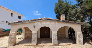 Ground floor house in Emba, Paphos for sale
