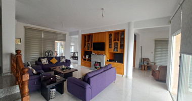 Spacious 6-Bedroom Detached House for Sale in Mesogi – Large Plot, Close to Amenities