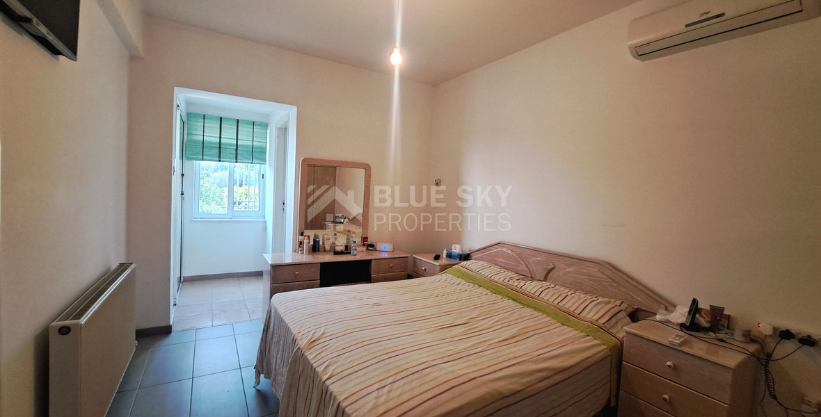 Spacious 6-Bedroom Detached House for Sale in Mesogi – Large Plot, Close to Amenities