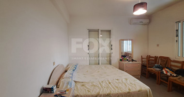 For sale, Six-bedroom detached house in Mesogi, Paphos