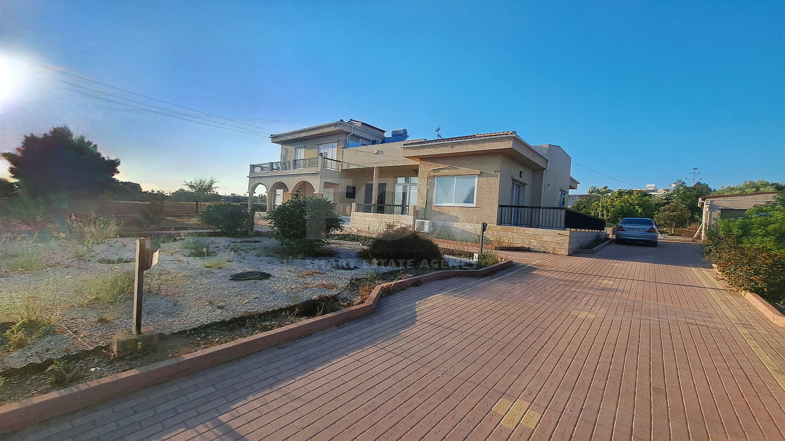 Spacious 6-Bedroom Detached House for Sale in Mesogi – Large Plot, Close to Amenities