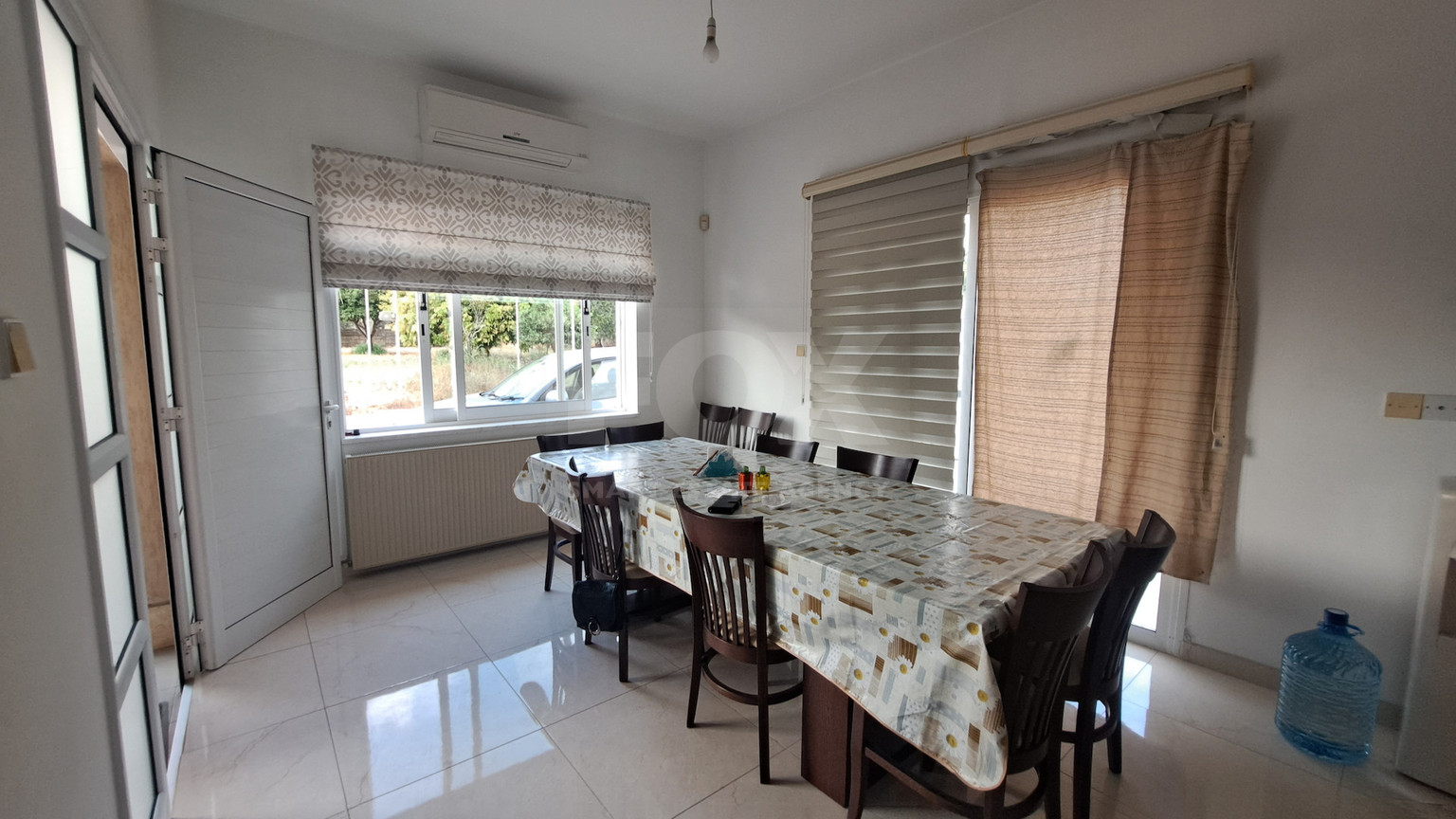 Spacious 6-Bedroom Detached House for Sale in Mesogi – Large Plot, Close to Amenities