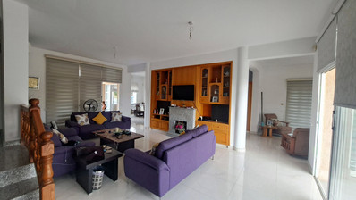 Spacious 6-Bedroom Detached House for Sale in Mesogi – Large Plot, Close to Amenities