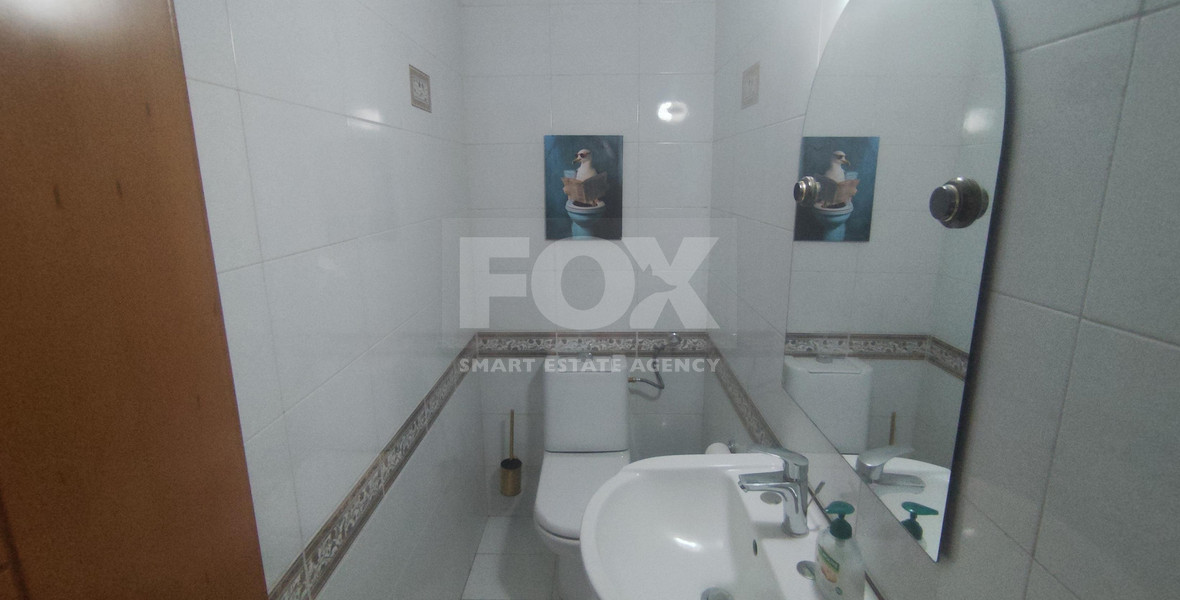 Three bedroom apartment for rent in Agia Zoni, Limassol