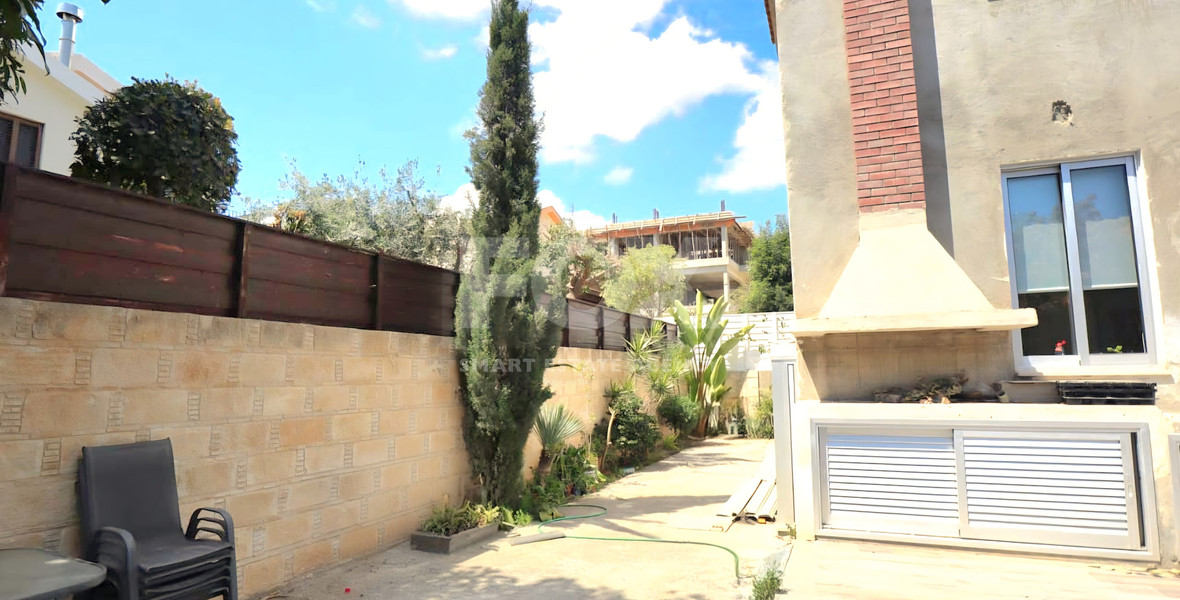 For rent detached Villa with Sea View in Agios Athanasios