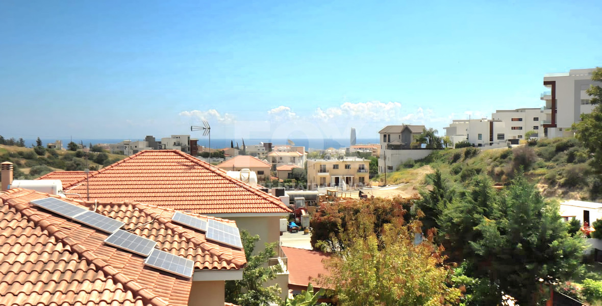 For rent detached Villa with Sea View in Agios Athanasios