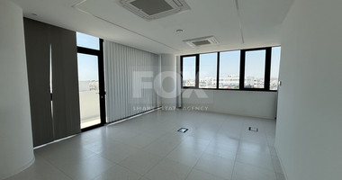 Spacious Office on Second Floor For Rent in Omonoia