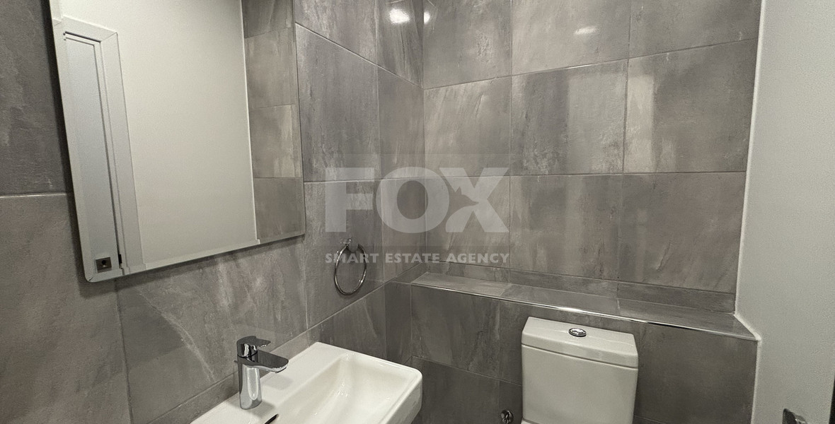 Spacious Office on Second Floor For Rent in Omonoia