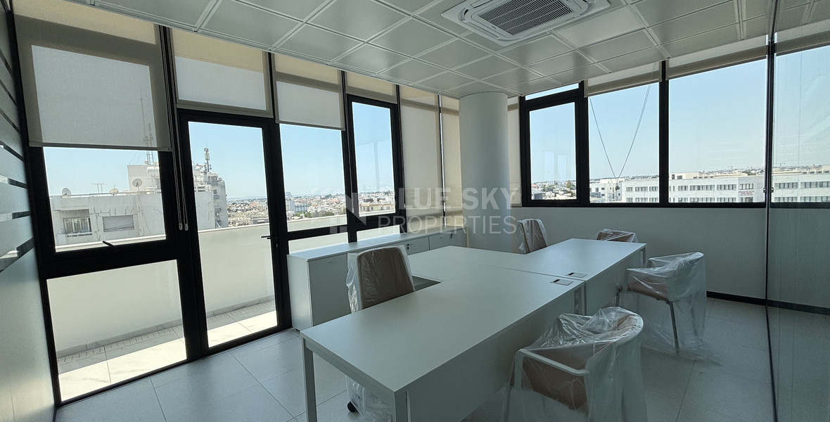 Spacious Office For Rent in Omonoia