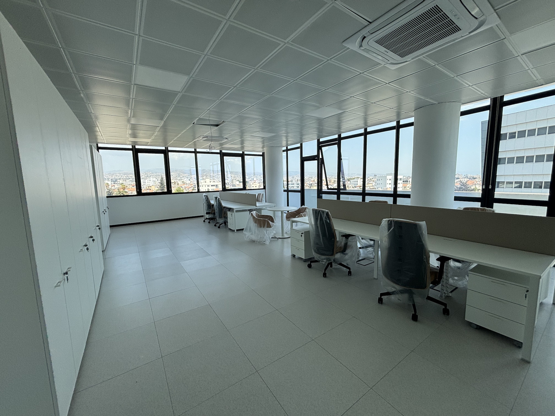 Büro 221 m² in Limassol, Zypern