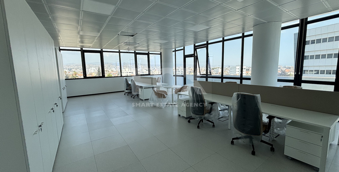 Spacious Office For Rent in Omonoia