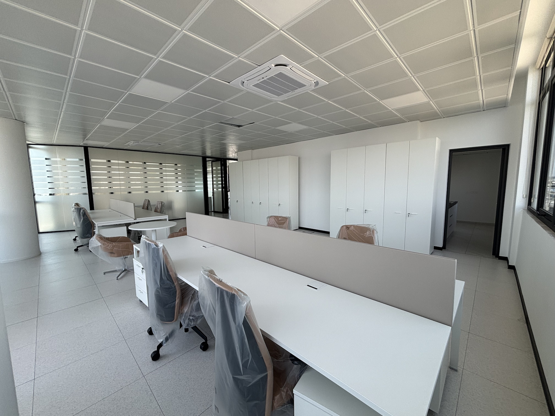 Büro 221 m² in Limassol, Zypern