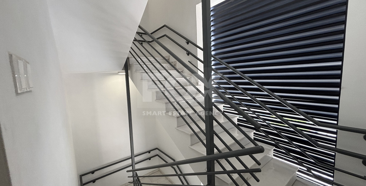 Spacious Office For Rent in Omonoia