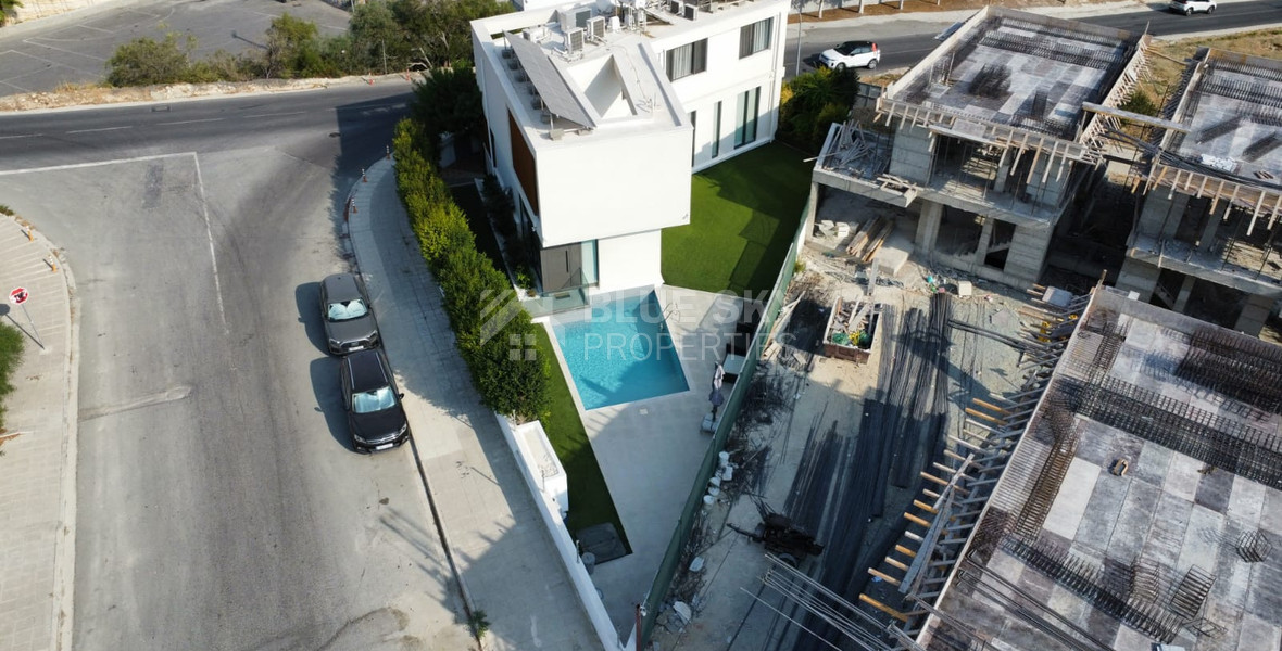 Unique Villa for Sale in Agios Athanasios