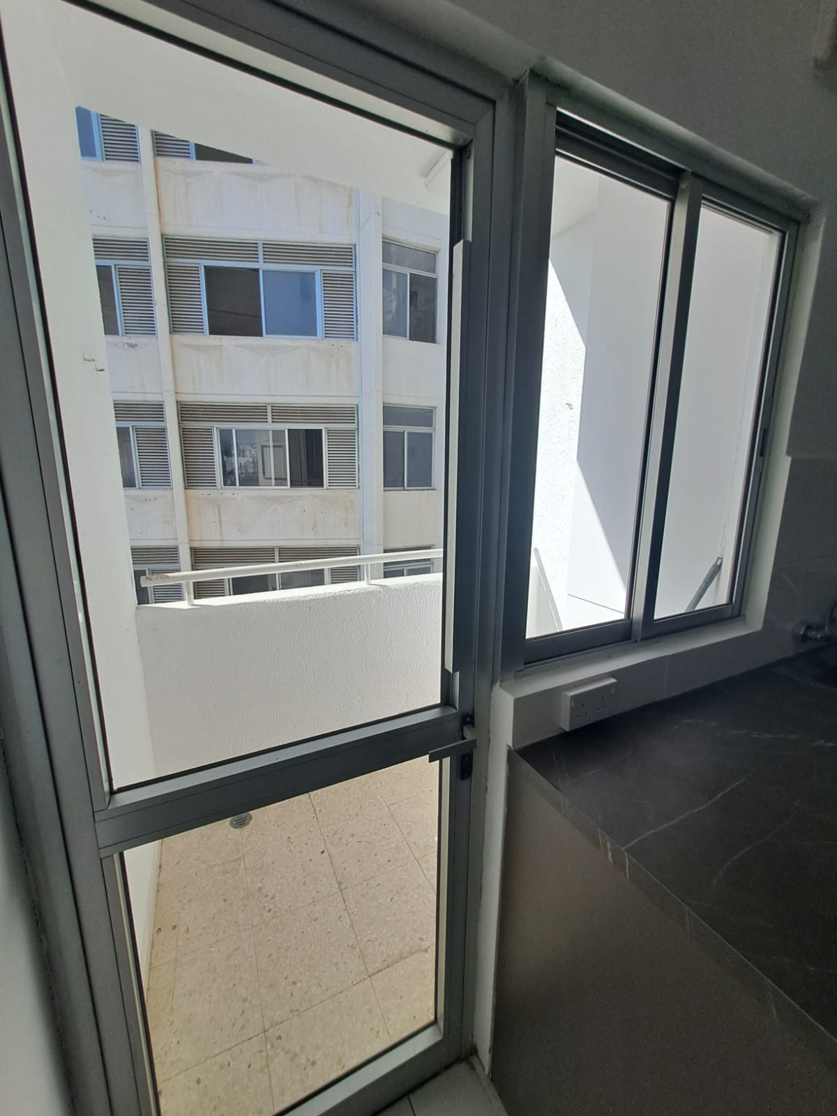 Mieszkanie 3 pokoi 100 m² w Nikozja, Cypr