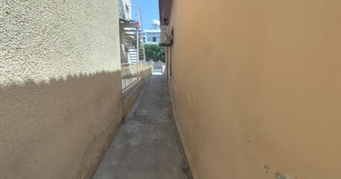 Nice residential plot in Mesa Geitonia (chalkoutsa) for sale in Limassol