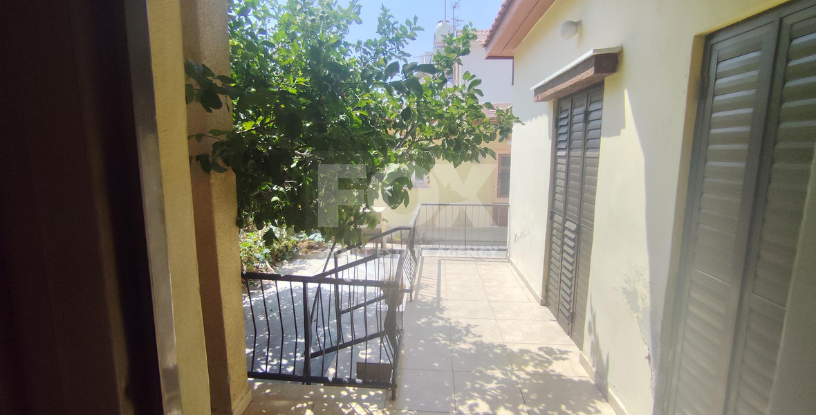 Nice residential plot in Mesa Geitonia (chalkoutsa) for sale in Limassol