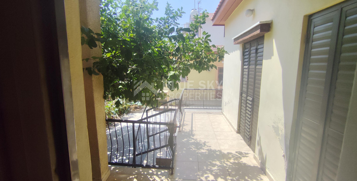 Nice residential plot in Mesa Geitonia (chalkoutsa) for sale in Limassol