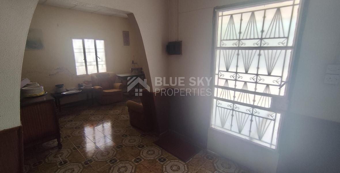 Nice residential plot in Mesa Geitonia (chalkoutsa) for sale in Limassol