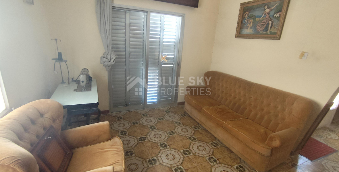 Nice residential plot in Mesa Geitonia (chalkoutsa) for sale in Limassol