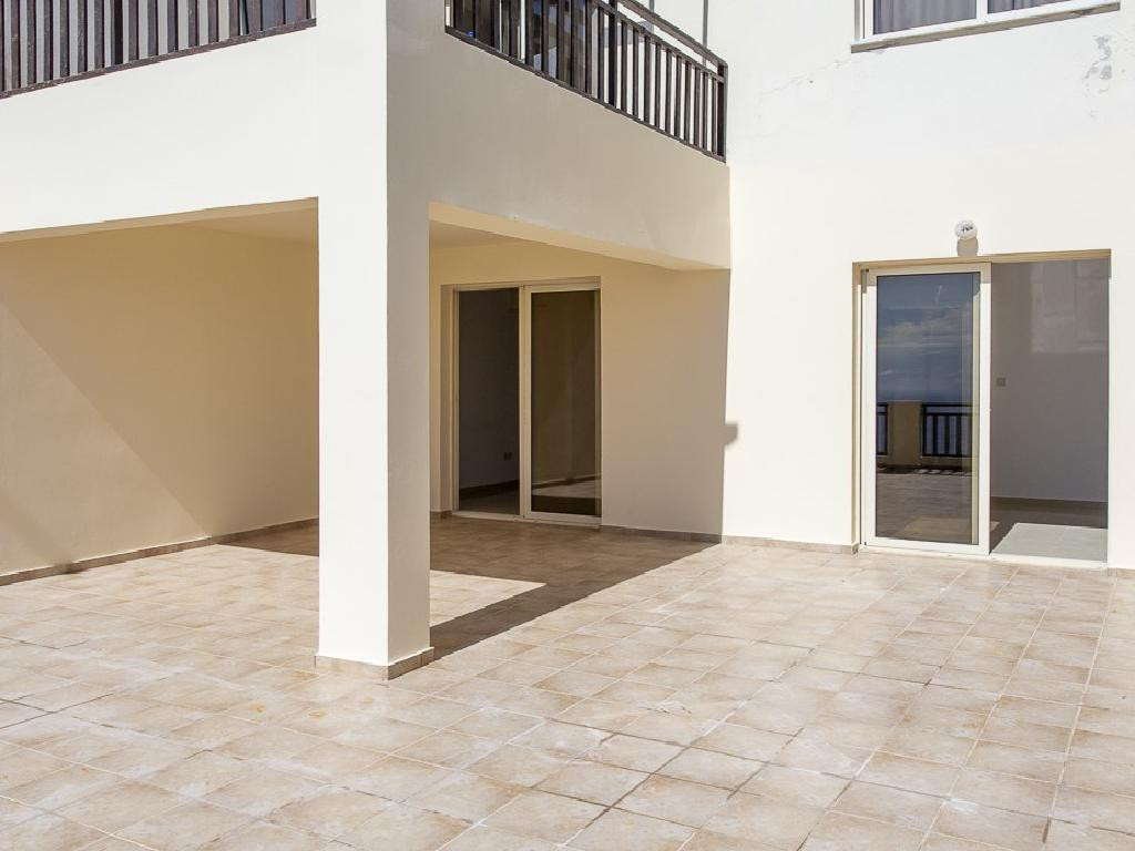 2 bedroom apartment 65 m² Peyia, Cyprus