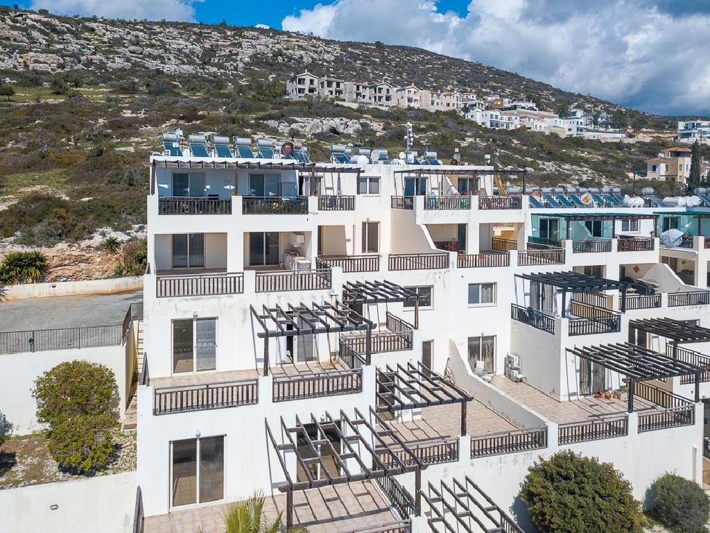 2 bedroom apartment 65 m² Peyia, Cyprus