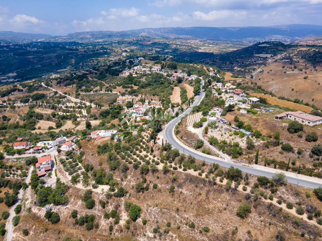 Residential Field in Psathi Community, in Paphos