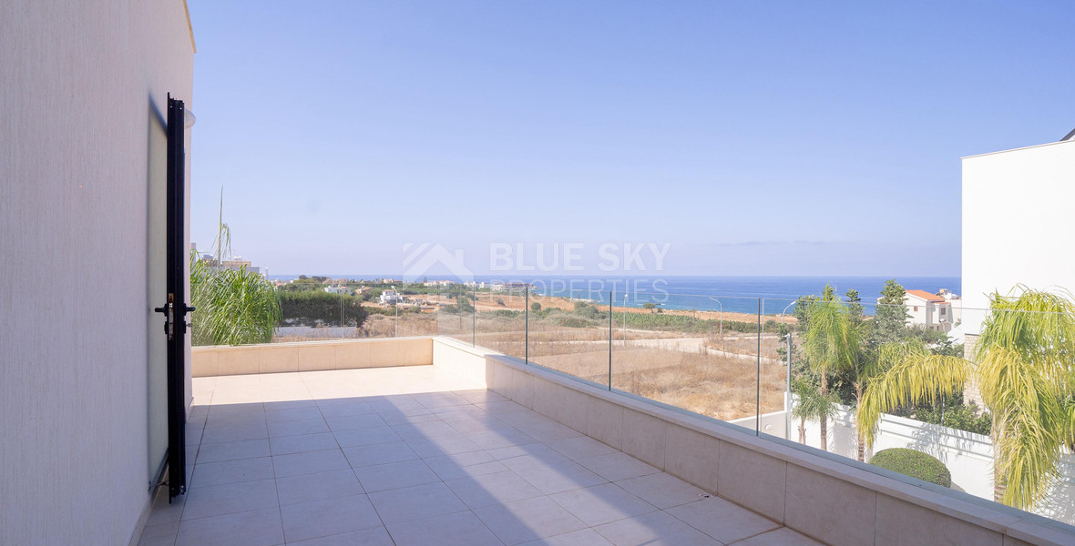 Stunning Four Bedroom Sea Front Villa in Peyia, for rent