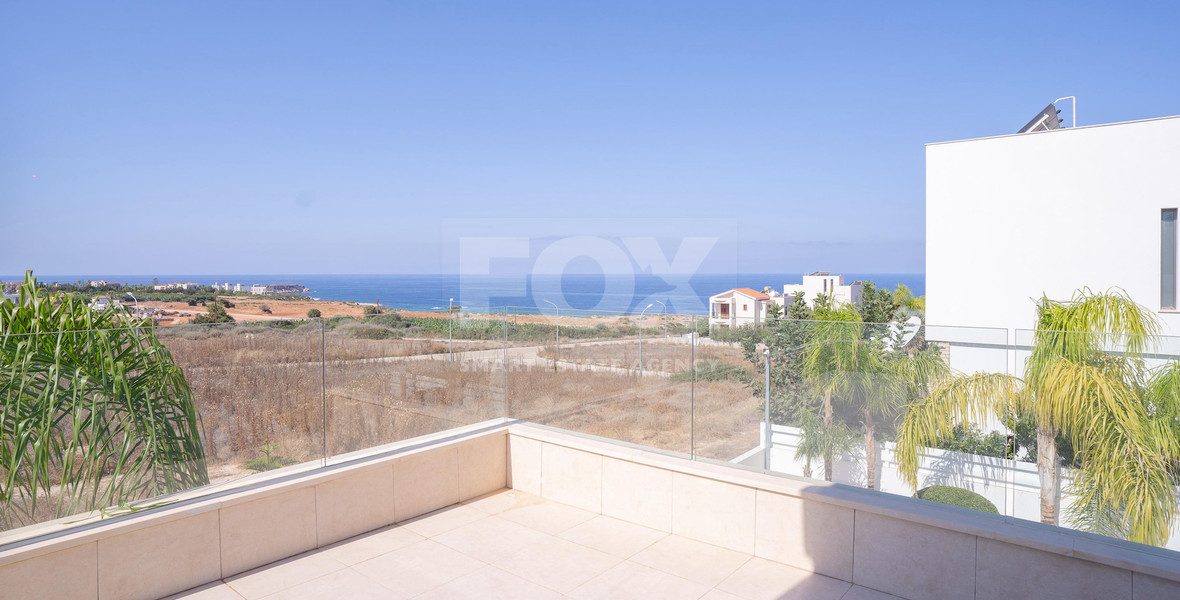 Stunning Four Bedroom Sea Front Villa in Peyia, for rent