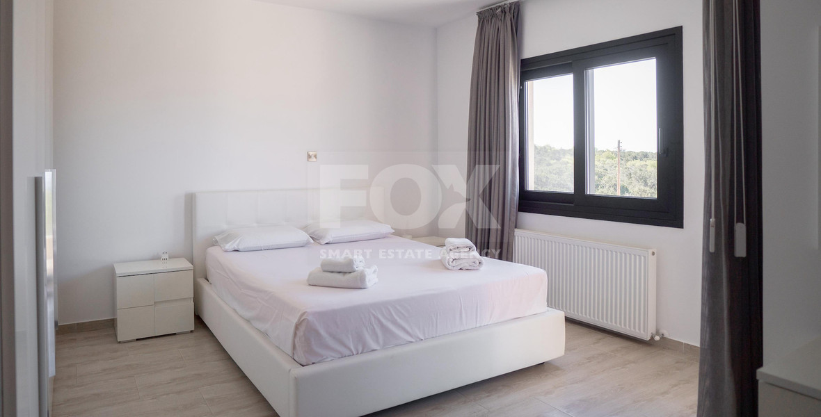 Stunning Four Bedroom Sea Front Villa in Peyia, for rent