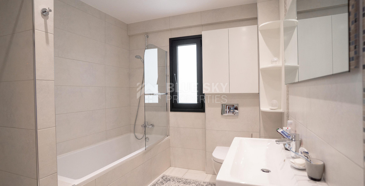 Stunning Four Bedroom Sea Front Villa in Peyia, for rent