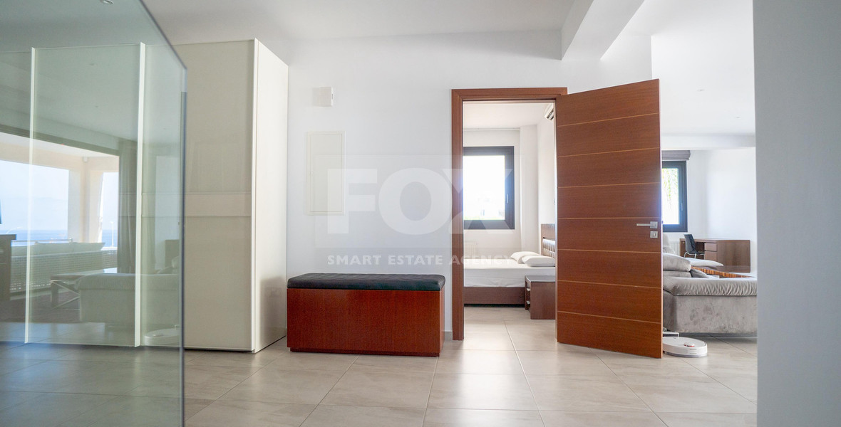 Stunning Four Bedroom Sea Front Villa in Peyia, for rent