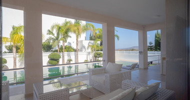 Stunning Four Bedroom Sea Front Villa in Peyia, for rent