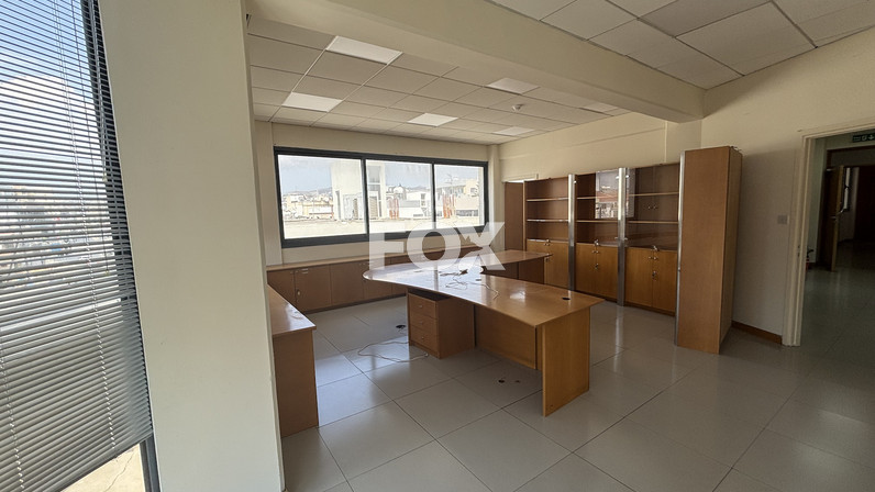 Office 200 m² for rent in Kapsalos, Limassol, Cyprus