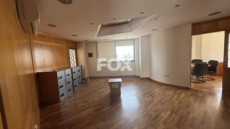 Office 200 m² for rent in Kapsalos, Limassol, Cyprus