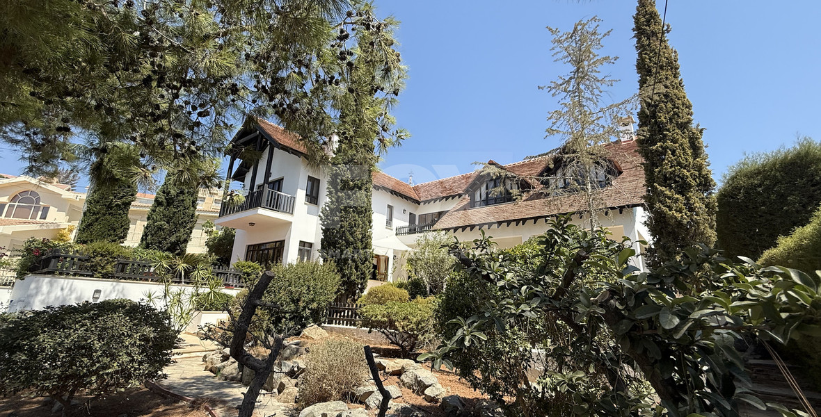 For Sale Charming English-Style Villa with Classic Country Character in the hills of Agia Fyla