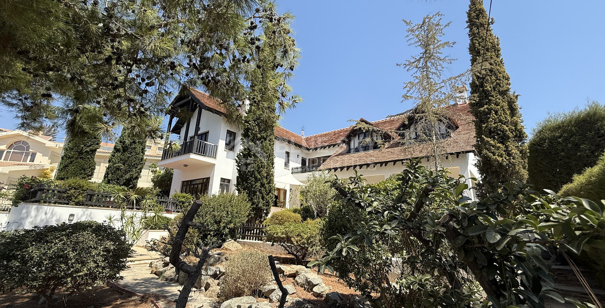 For Sale Charming English-Style Villa with Classic Country Character in the hills of Agia Fyla