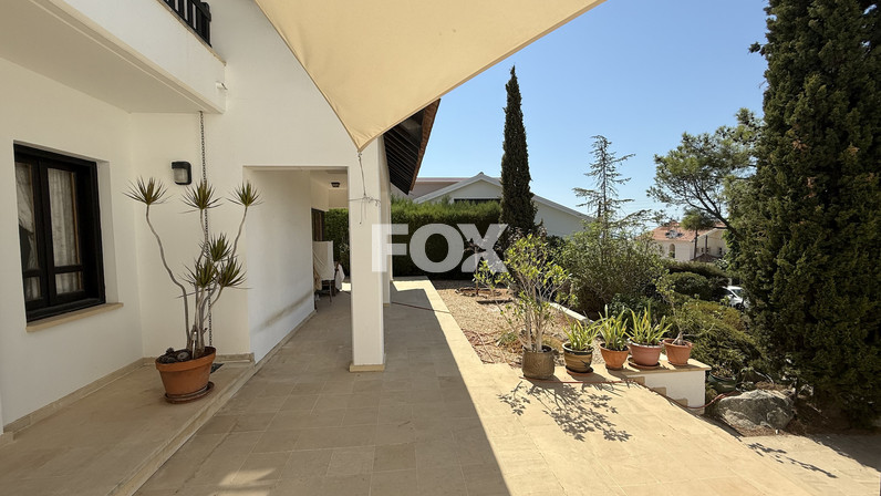 Commercial properties 350 m² for sale in Agia Filaxi, Limassol, Cyprus