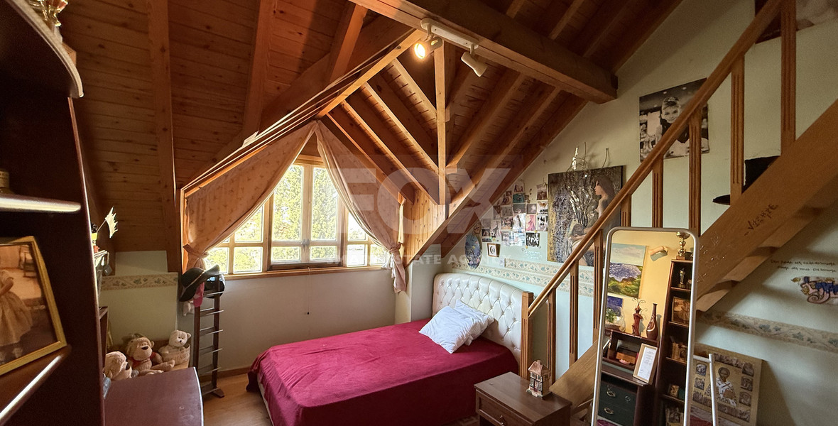 For Sale Charming English-Style Villa with Classic Country Character in the hills of Agia Fyla