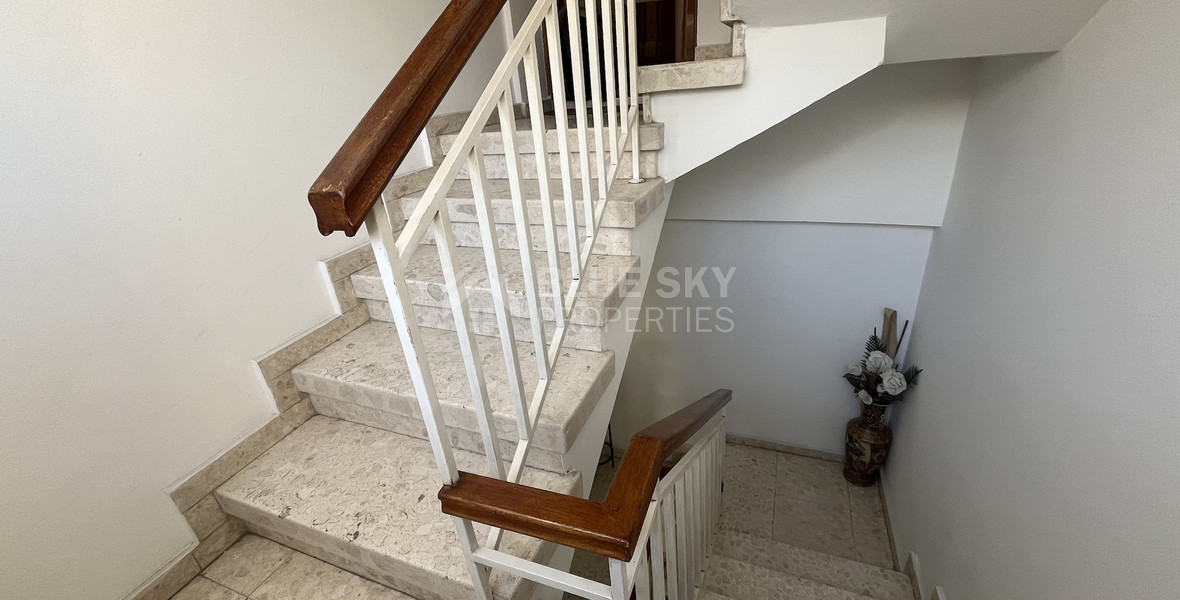 Spacious and Bright Three Bedroom Apartment  for rent in Kato Polemidia