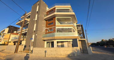 Brand-New Two-Bedroom Apartment for sale in Kato Polemidia: Corner Building in Cul-de-Sac