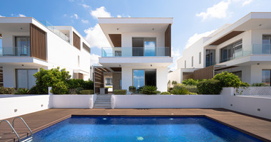 Four bedroom unique beachfront villa in Kissonerga, in Paphos