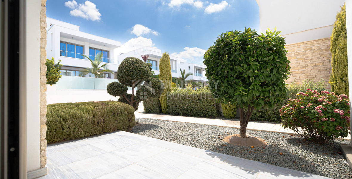 Four bedroom unique beachfront villa in Kissonerga, in Paphos