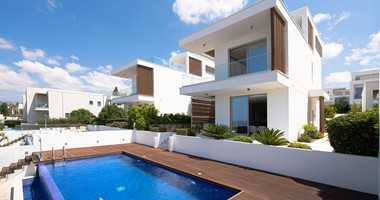 Four bedroom unique beachfront villa in Kissonerga, in Paphos