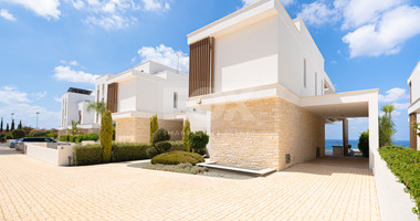 Four bedroom unique beachfront villa in Kissonerga, in Paphos