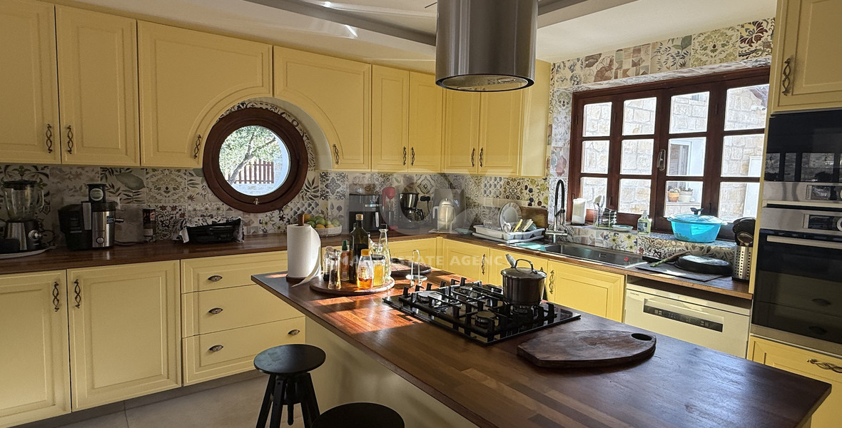 Charming Hilltop Retreat with Panoramic Views for sale in Akrounda