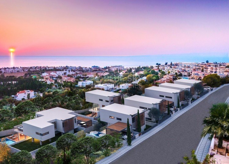 Five bedroom villa for Sale In Chlorakas, Paphos