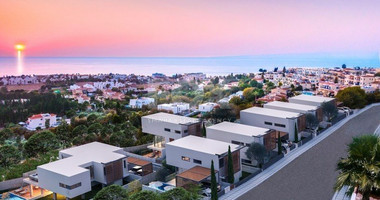 Five bedroom villa for Sale In Chlorakas, Paphos